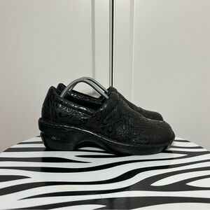 Boc Peggy paisley black leather clogs floral